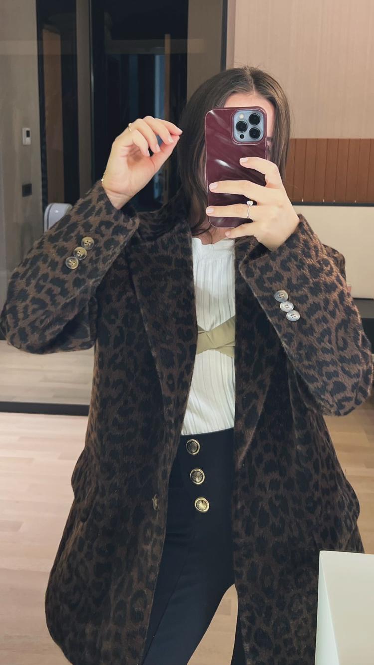 Alaska Leopard