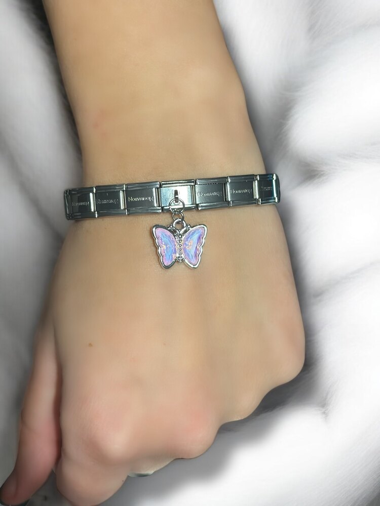 Kelebek charm