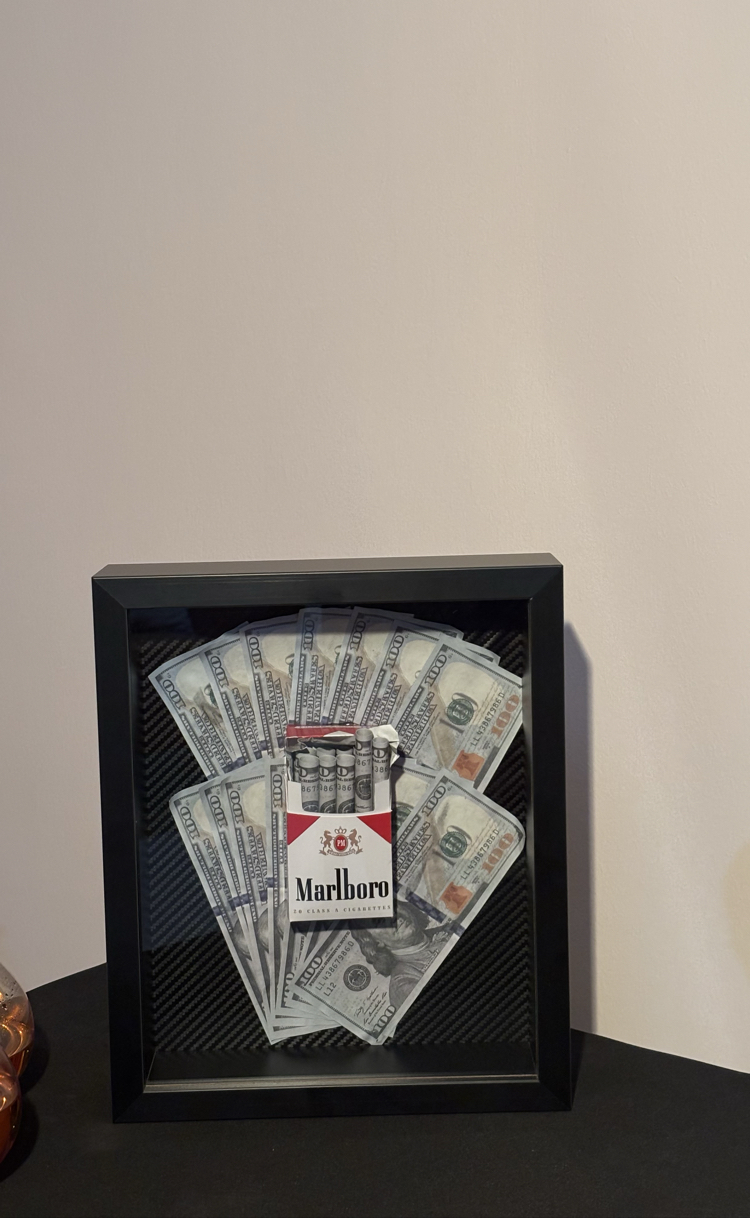 Red Pack Derinlikli 3D Tasarım Çerçeve – Özel Konsept Dekor