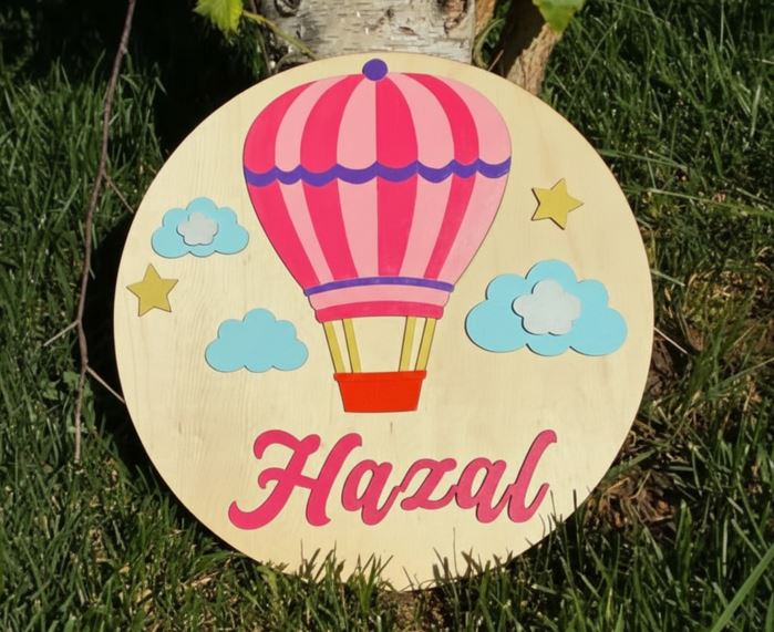 Özel İsimli Ahşap Bebek Kapı Süsü - 30 cm Sıcak Hava Balonu Temalı El Boyaması