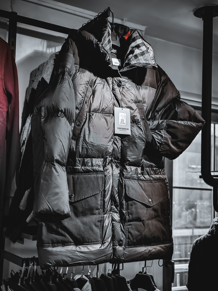 BURBERRY COAT GOOSE DOWN