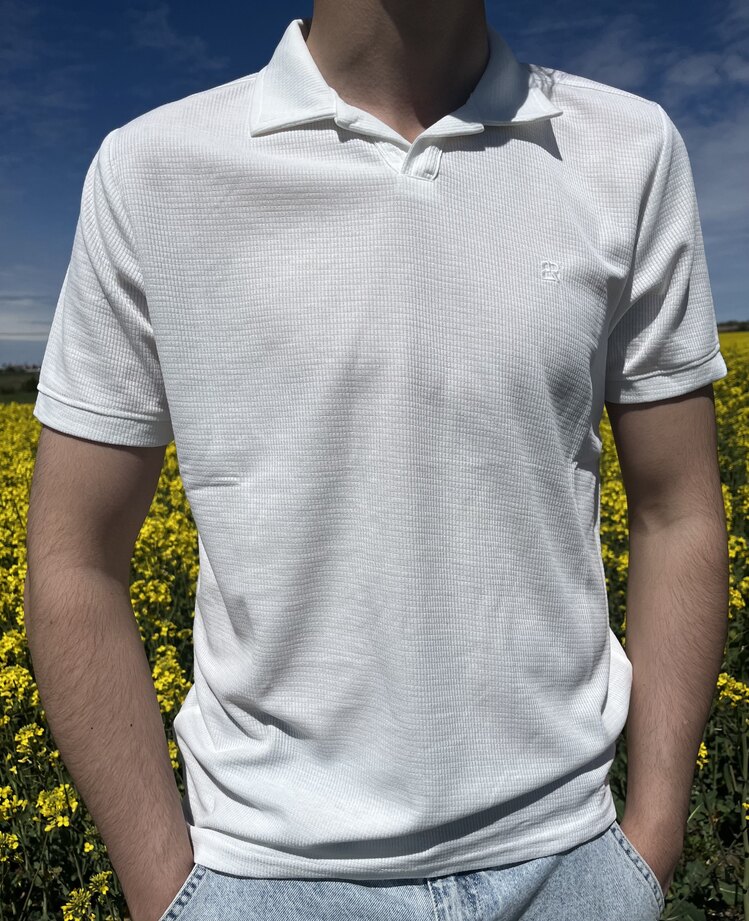 Beyaz Polo Yaka 