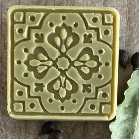 Motifli Defne sabunu