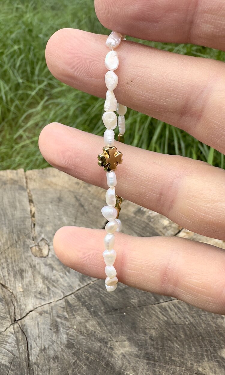 4 mm Sakız İnci bileklik