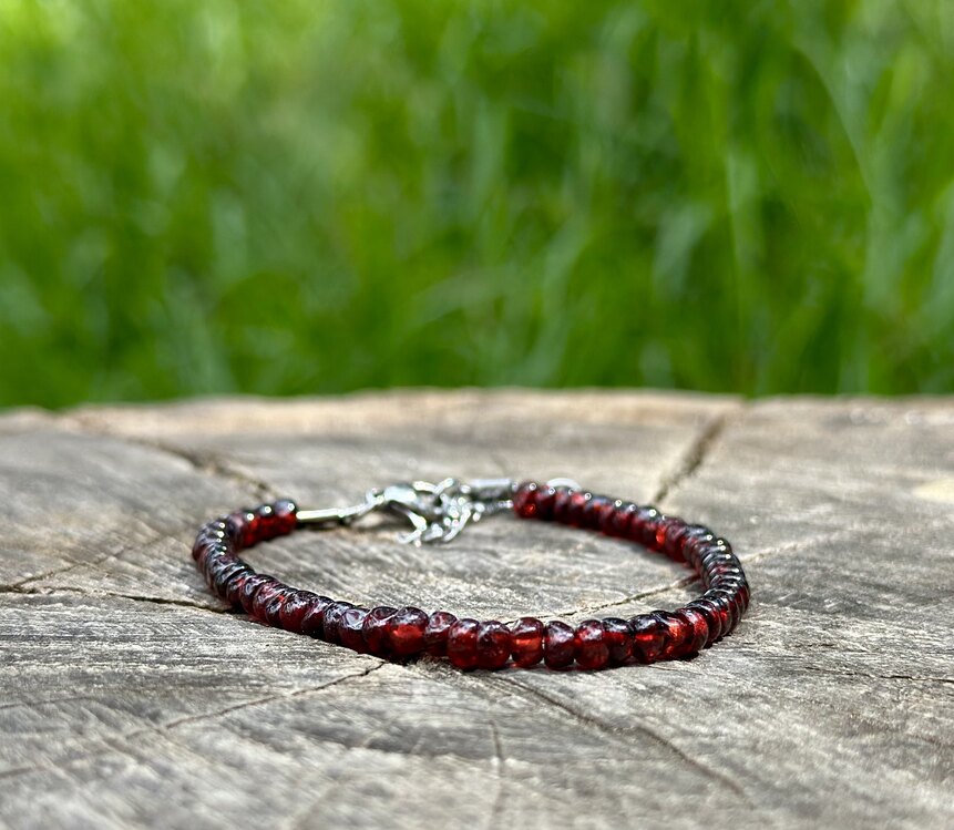 4 mm Granat taşı bileklik