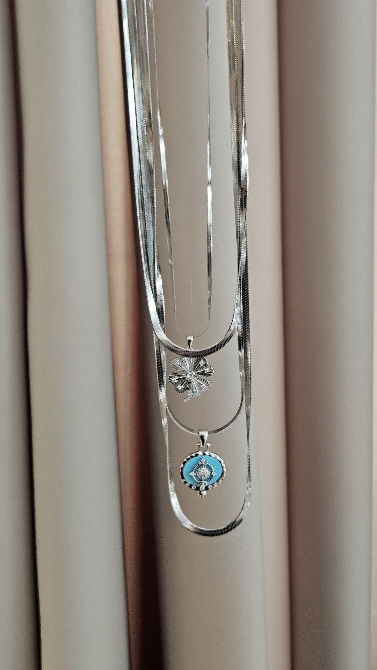 Dörtlü Mavi Taşlı Silver Kombin Kolye
