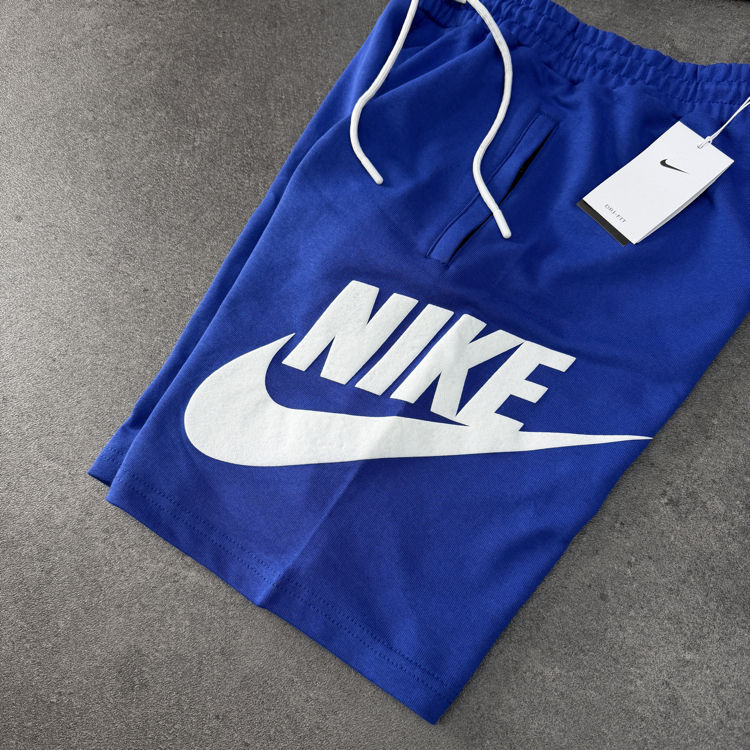 Nike Big Swoosh Logo Şort | Saks Mavi
