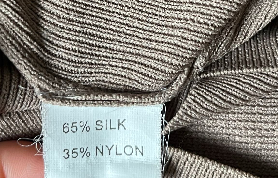 Gül Detaylı %65 İpek Vizon Üst