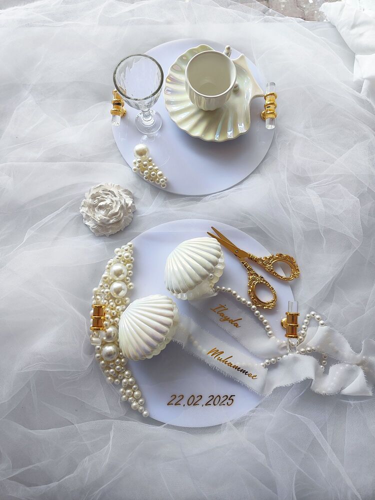 İncili hologram istiridyeli şık set