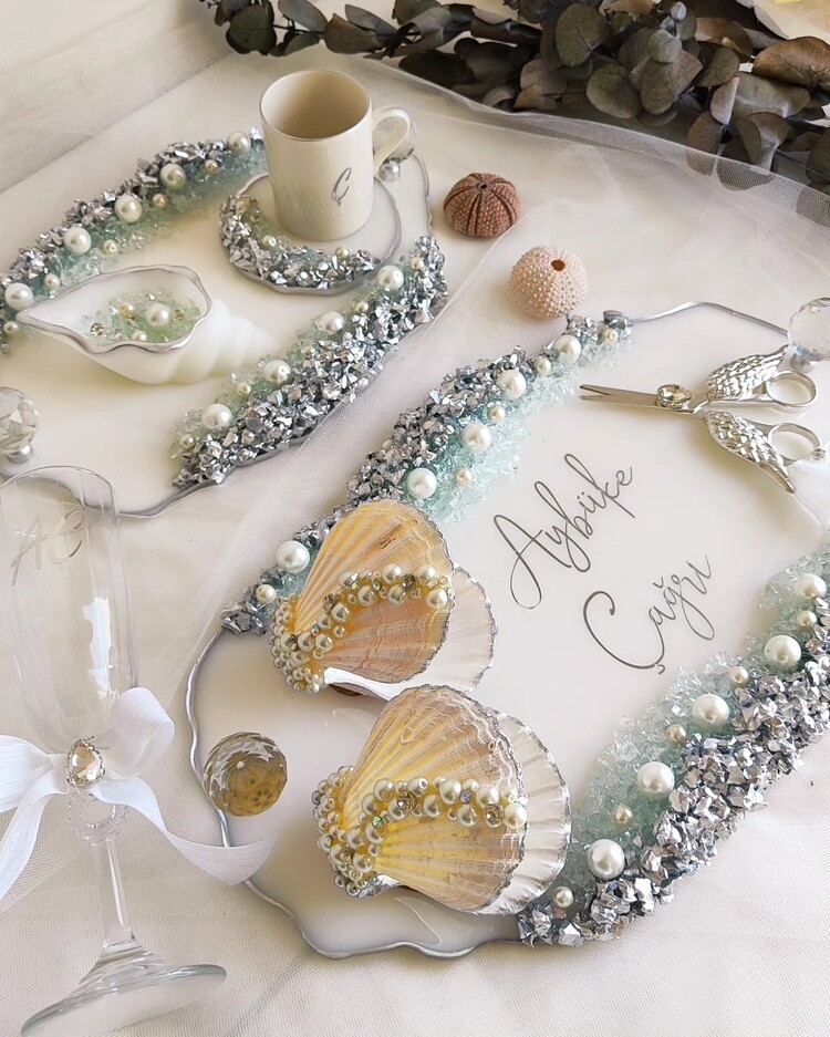 KAPAKLI İSTİRİDYELİ TASARIM SET