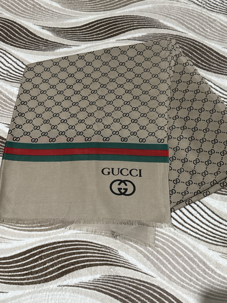 GUCCI ŞAL (AÇIK KAHVERENGİ)