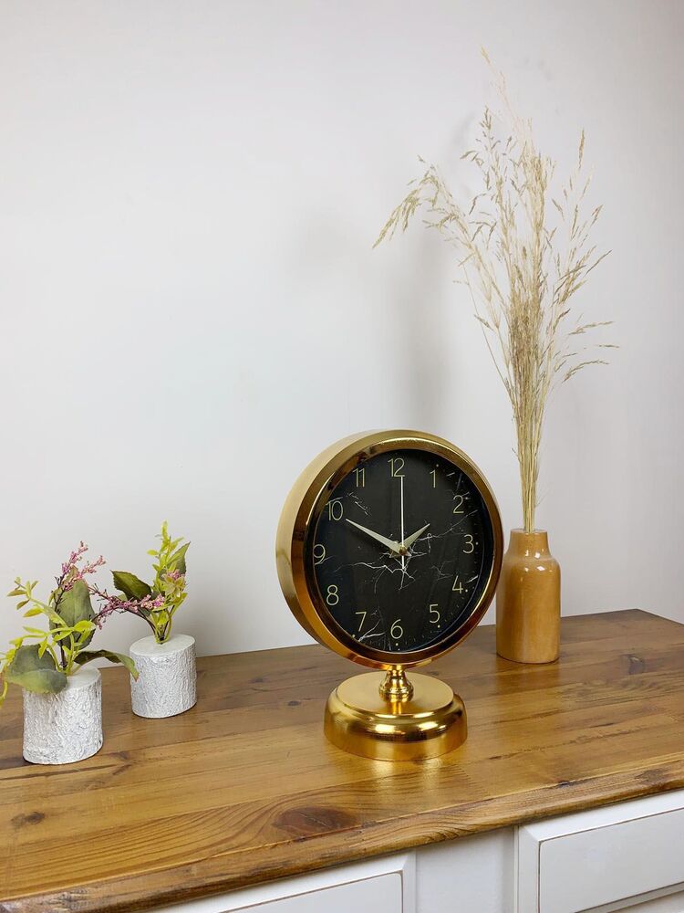 Gold Metal Mermer İlhamı Masa Saati 25×20 cm