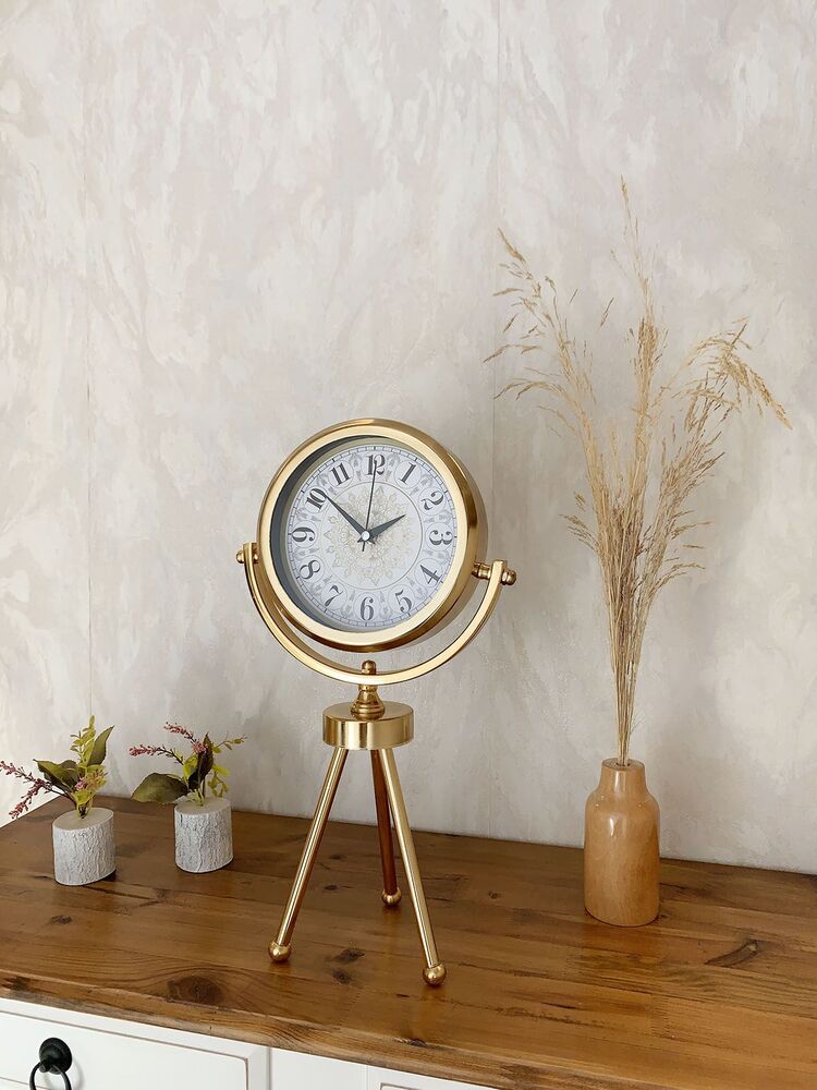 Gold Metal Mini Tripod Çini Desen Masa Saati 45×26 cm