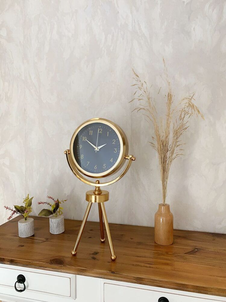 Gold Metal Mini Tripod Tokyo Masa Saati 45×26 cm