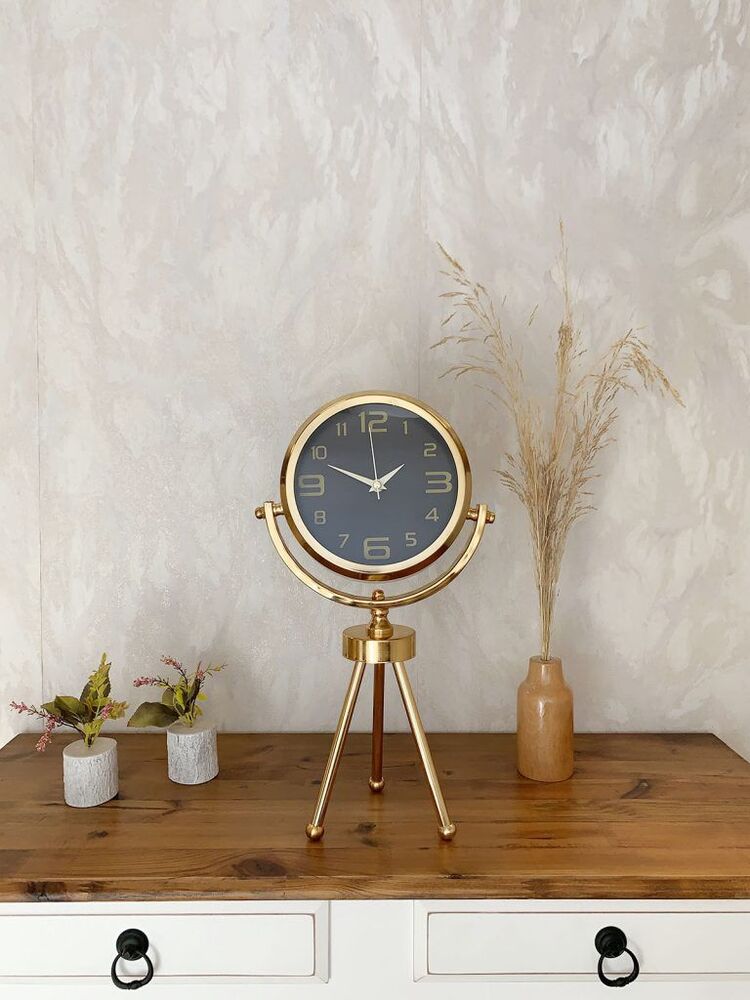 Gold Metal Mini Tripod Siyah İnci Masa Saati 45×26 cm