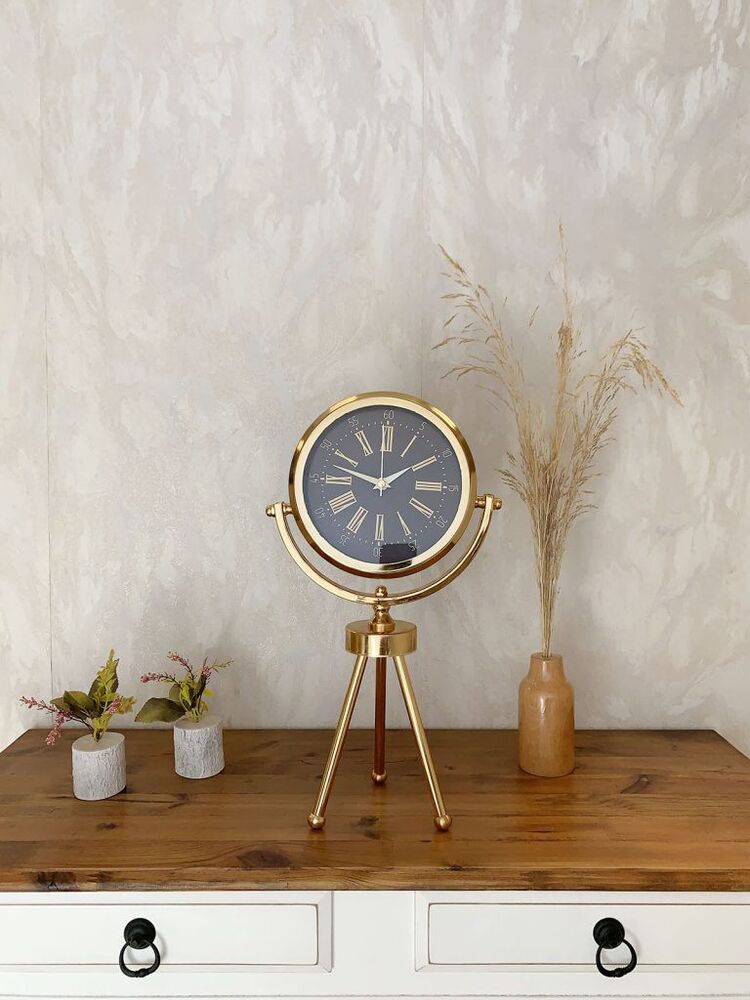 Gold Metal Mini Tripod Zarif Masa Saati 45×26 cm