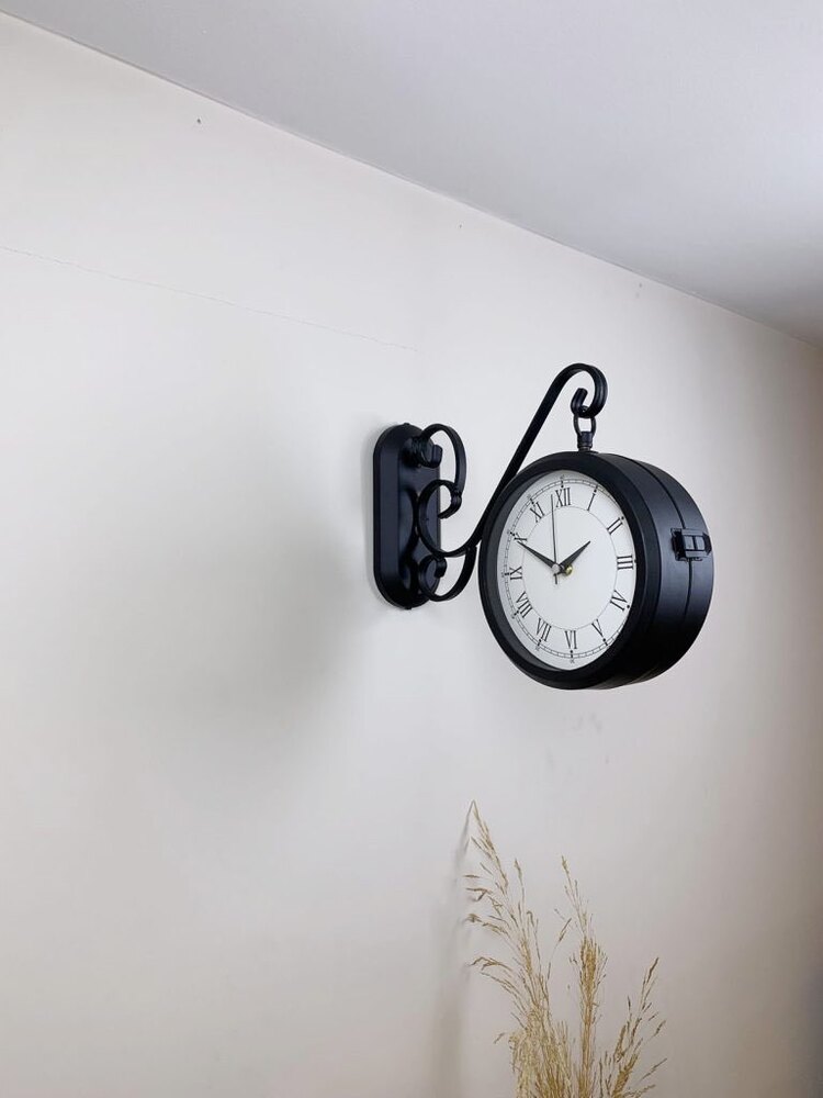 Siyah Metal Retro Çift Taraflı İstasyon Saati 36×25 cm