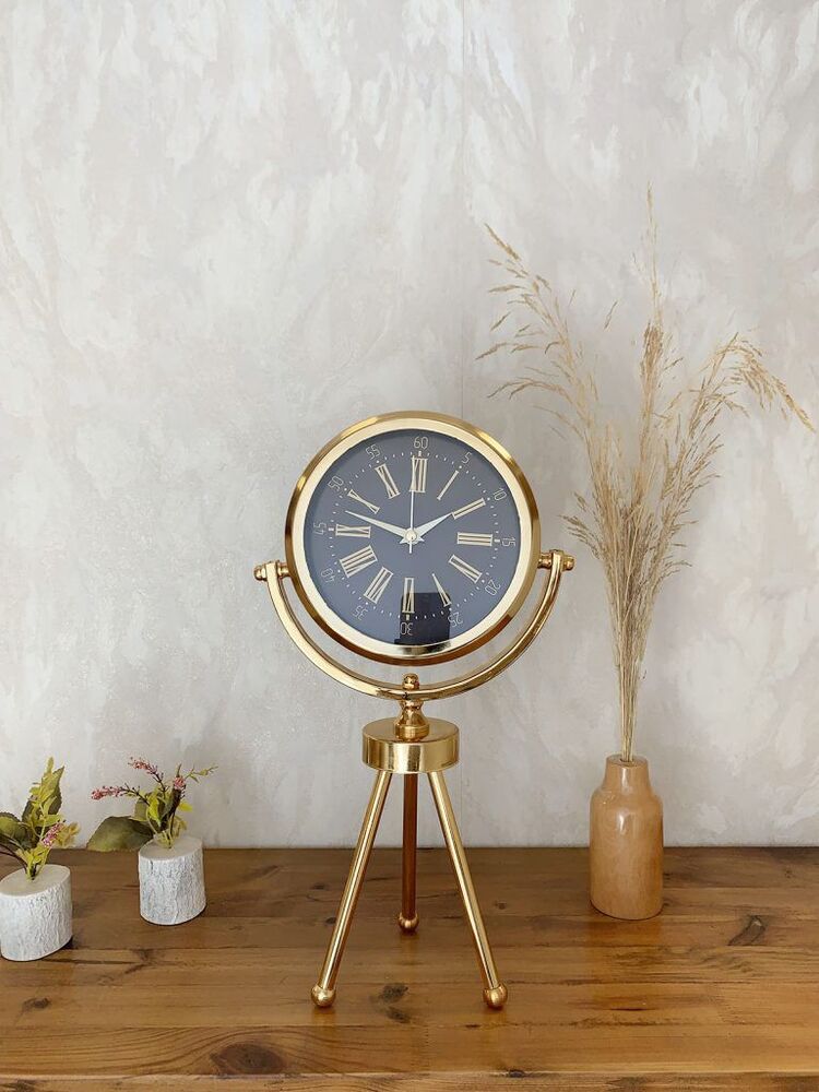 Gold Metal Mini Tripod Zarif Masa Saati 45×26 cm