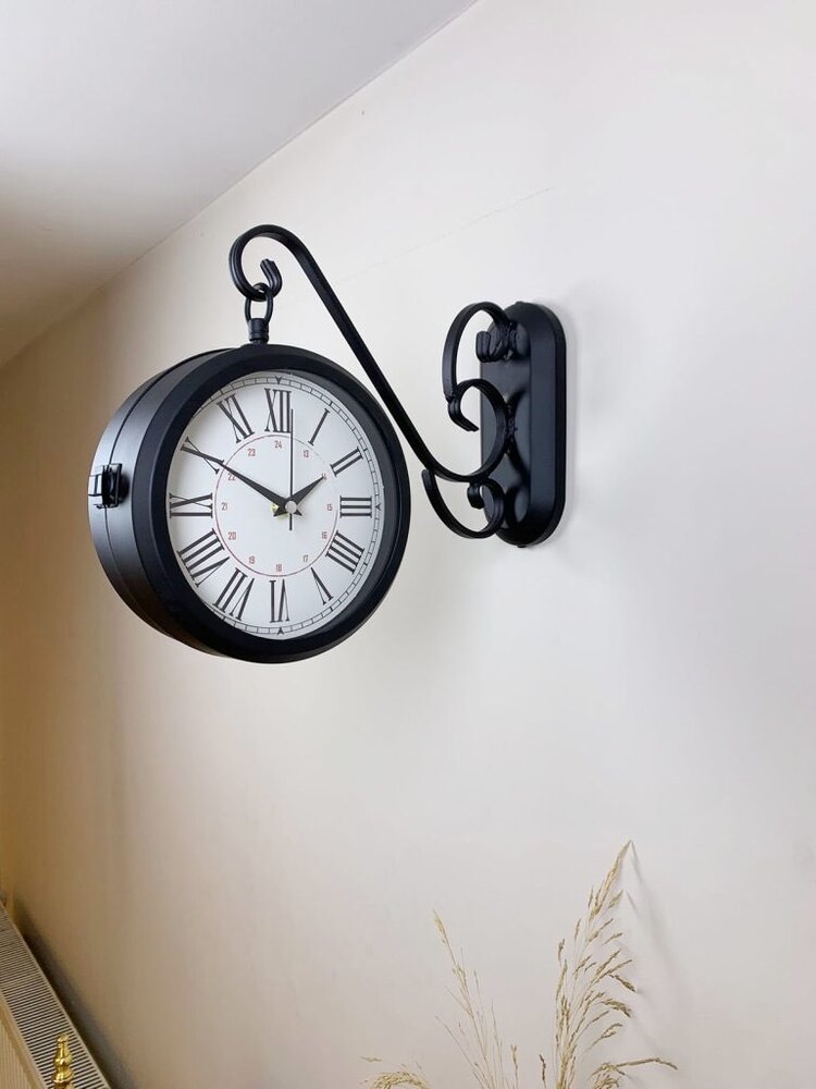Siyah Metal Modern İstasyon Saati 36×25 cm