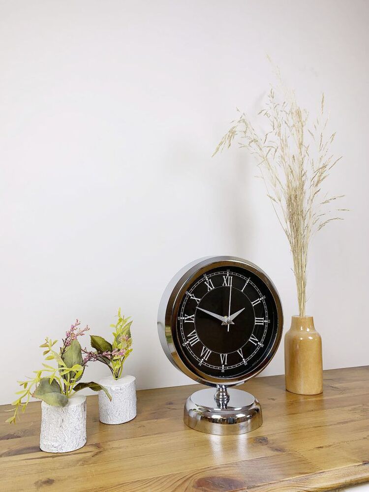 Krom Metal Siyah Retro Masa Saati 25×20 cm