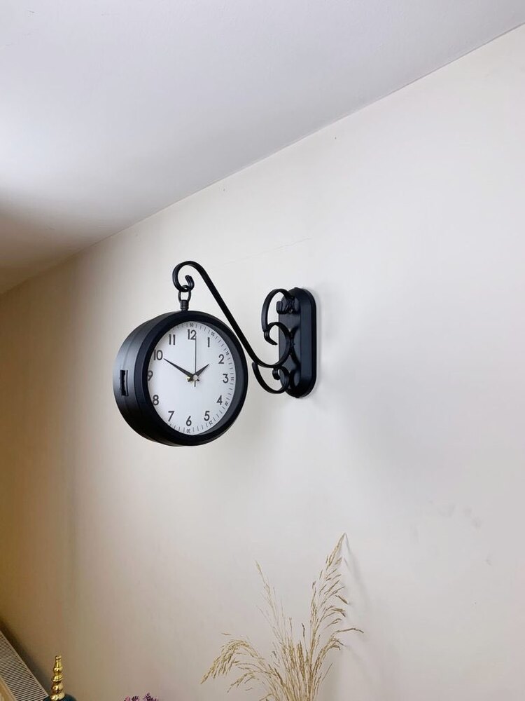 Siyah Metal İstasyon Saati 36×25 cm
