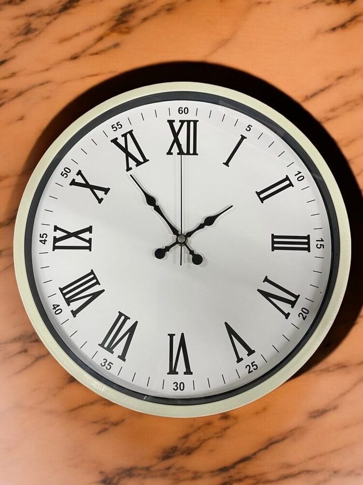 36cm Krem Roman Rakamlı Duvar Saati 