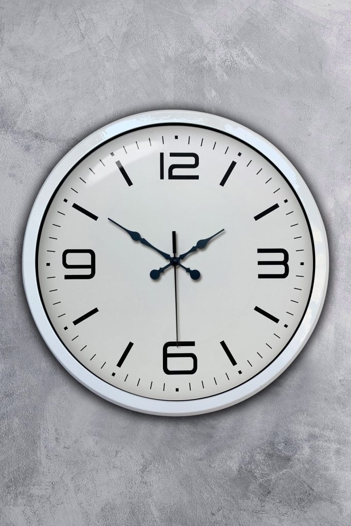 40 cm Beyaz Metal Modern Duvar Saati