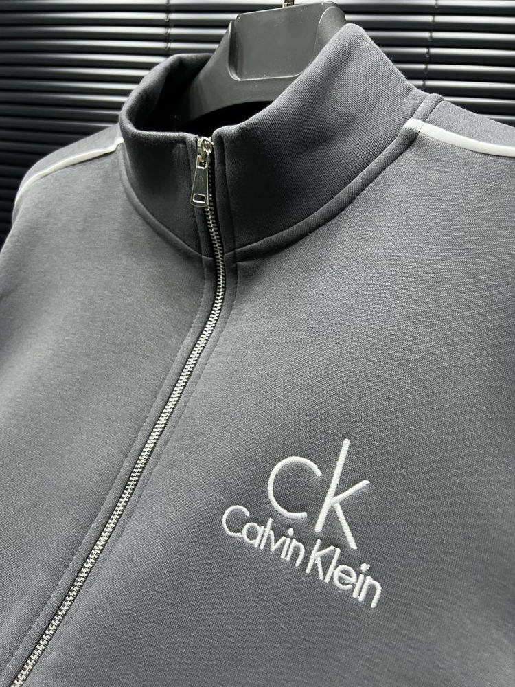 CALVIN KLEIN HIRKA (CK)
