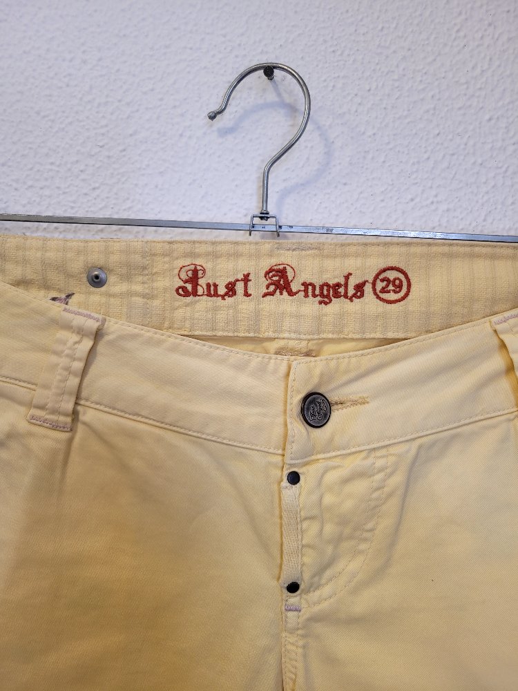 Just Angels Kapri