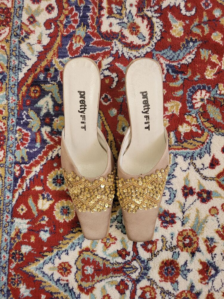 Vintage mules
