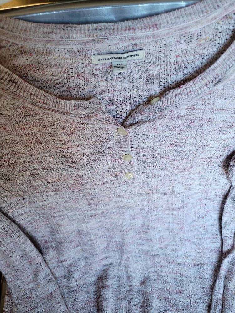American Eagle sweater