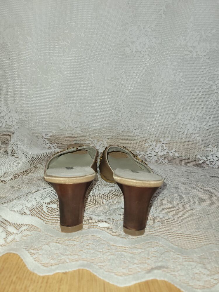 Vintage mules