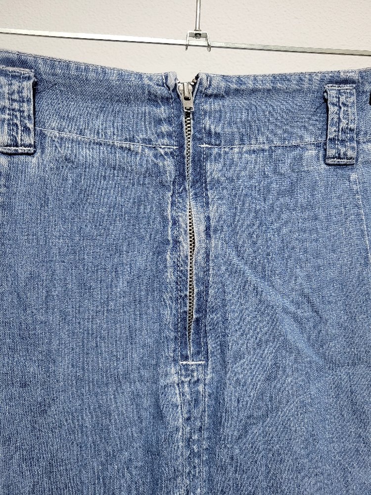 Light denim skirt