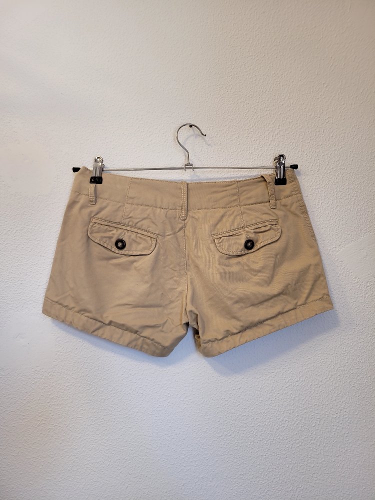 Bej mini şort