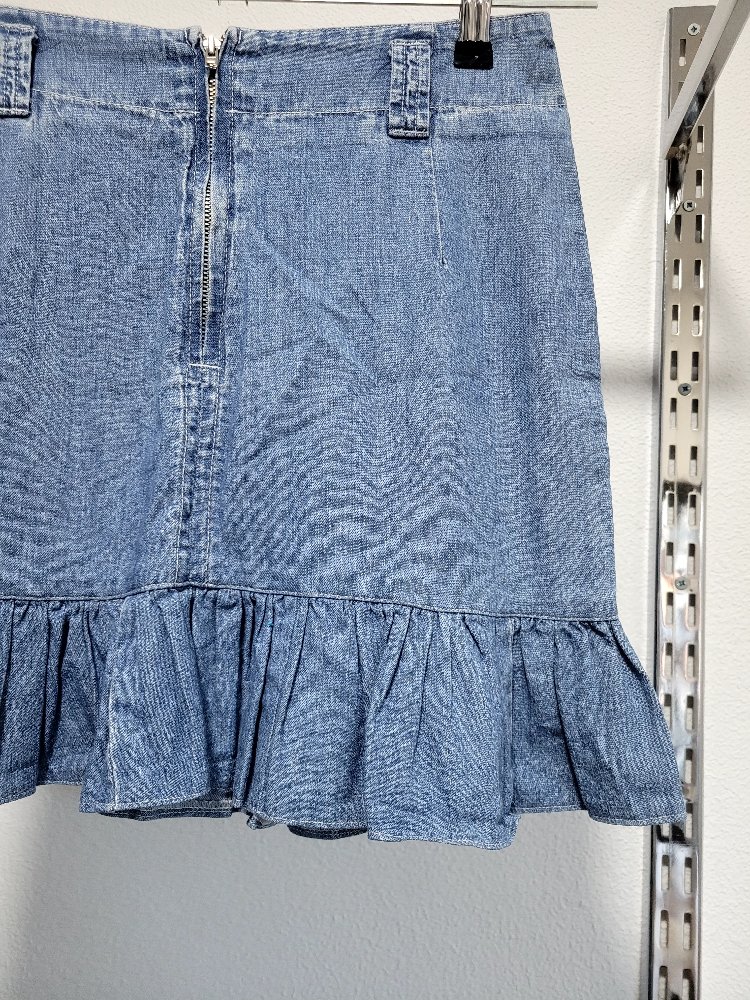 Light denim skirt