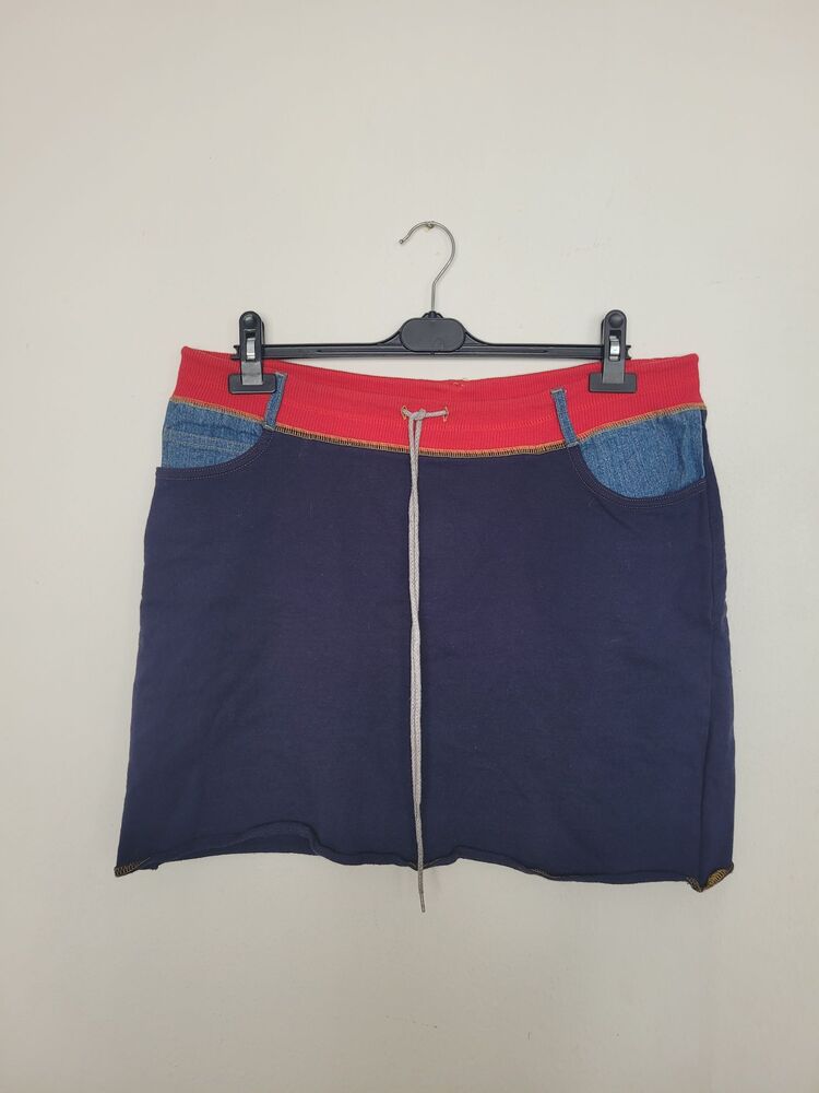 Sporty star skirt
