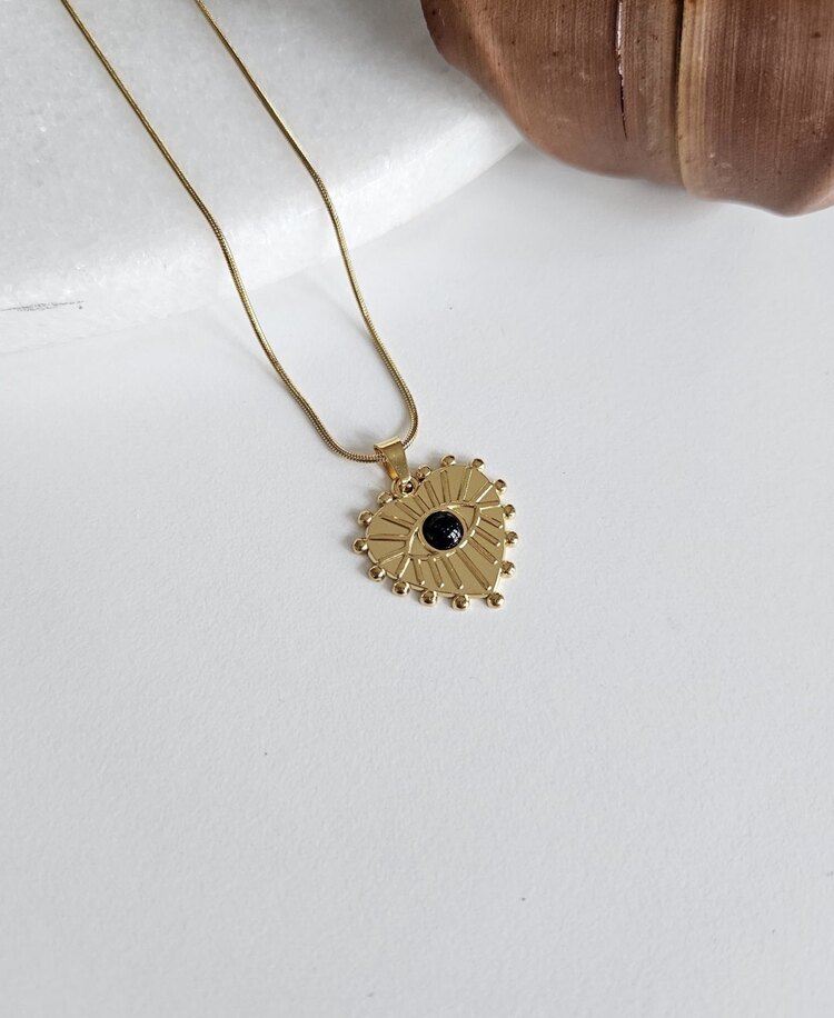 Vintage Dorika Çerçeve Mini Siyah Taşlı Heart Kolye | Çelik