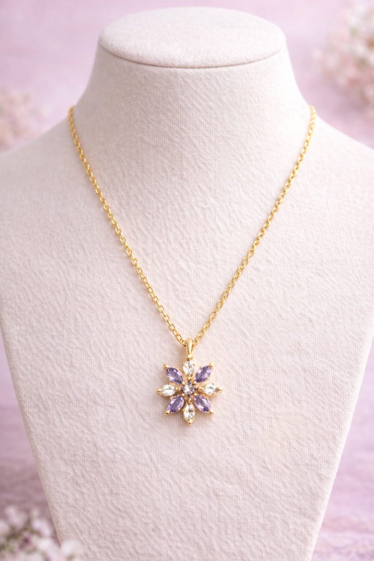 vıp Lotus  kolye