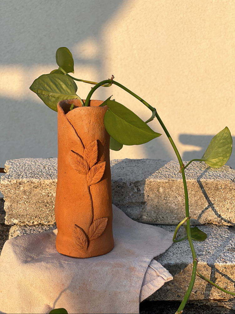 Andalusia-16 mini vase