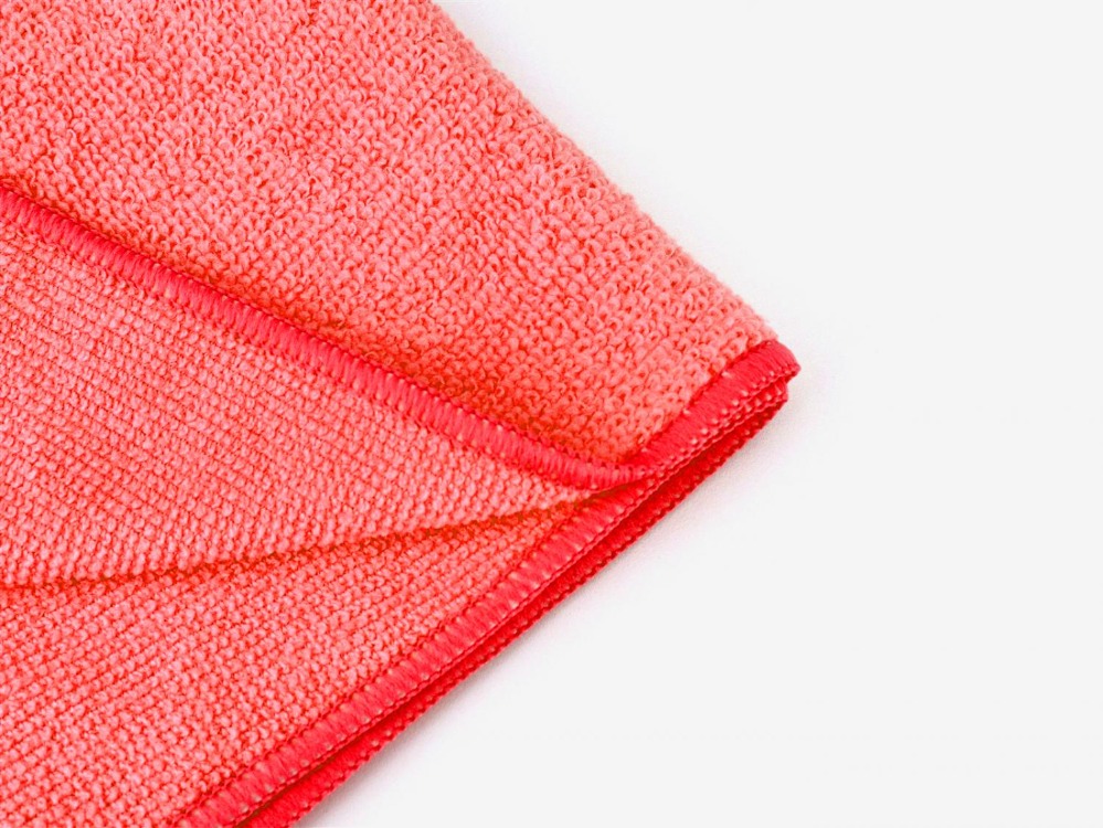 40x40 cm PES Havlu Mikrofiber Overloklu Temizlik Bezi-Kırmızı