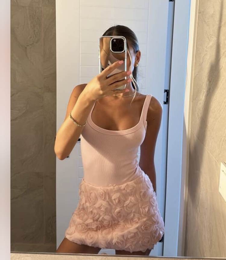 Gül detay mini etek