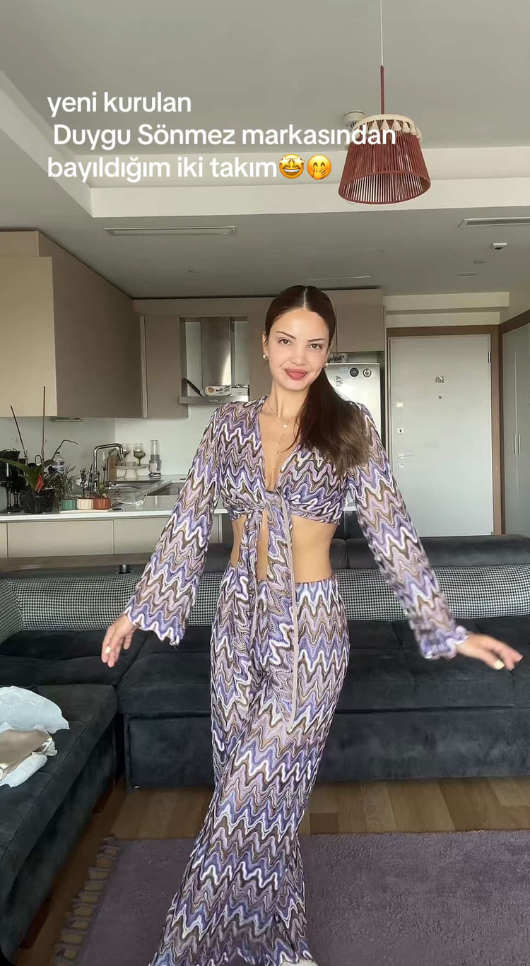 Lila Renk Triko Takım