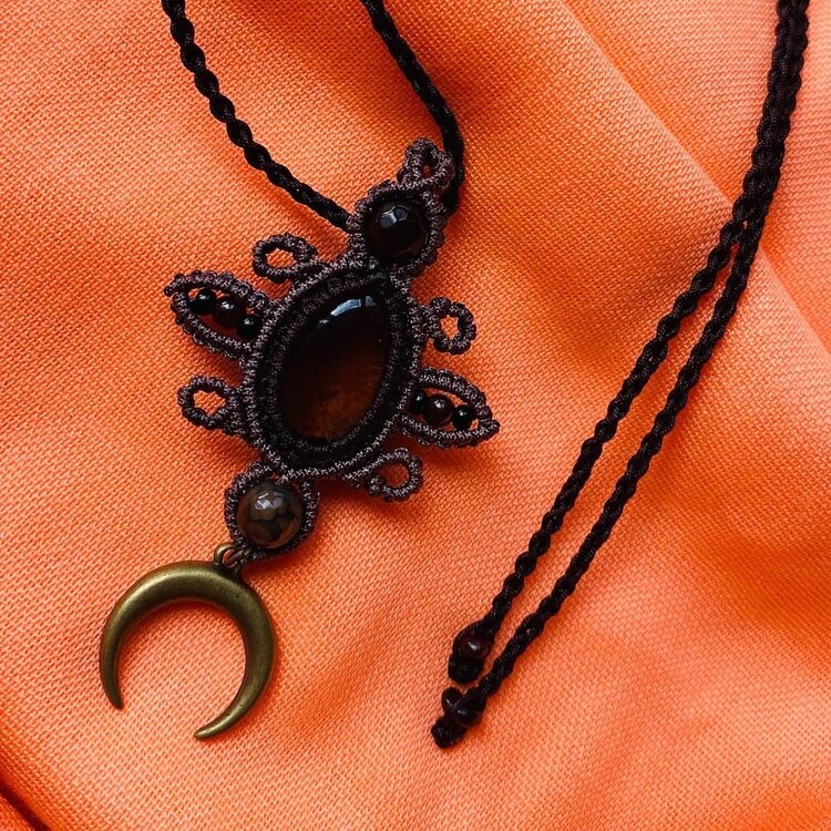 Tindóme, şafağın alacakaranlığı