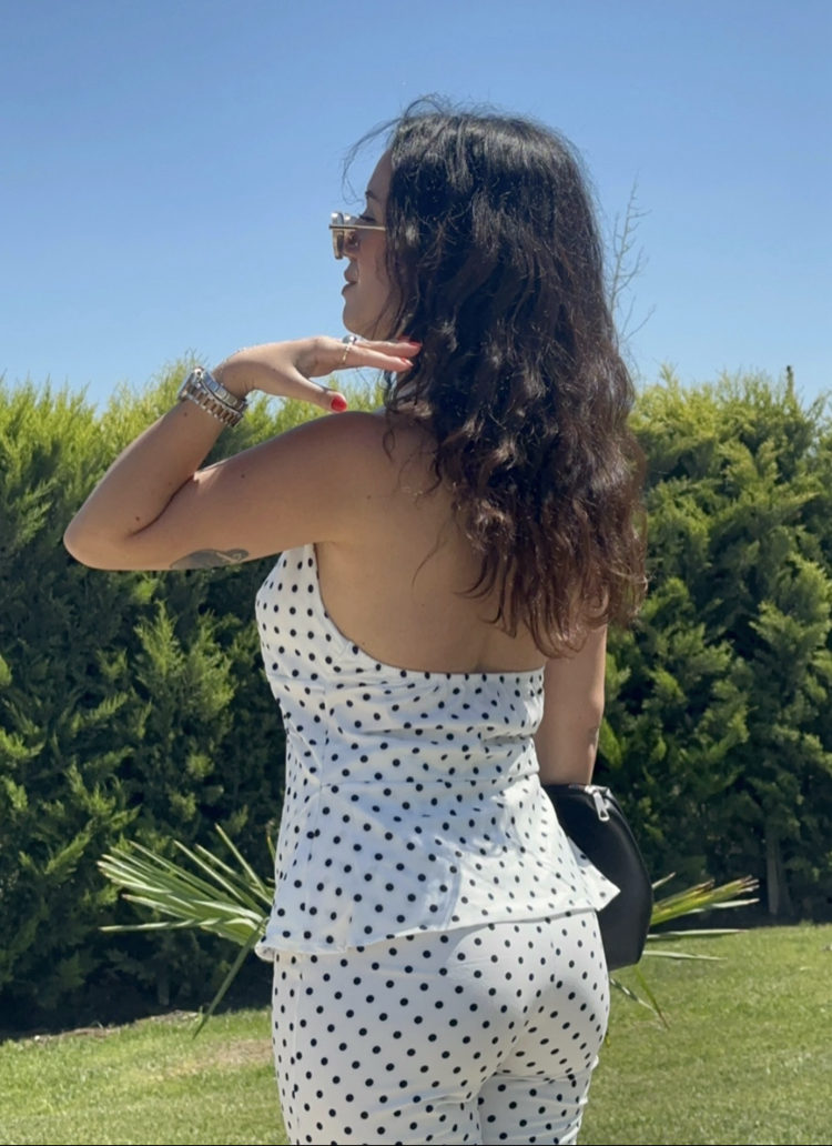 PUANTİYELİ V YAKA BLUZ PANTOLON ALT ÜST TAKIM