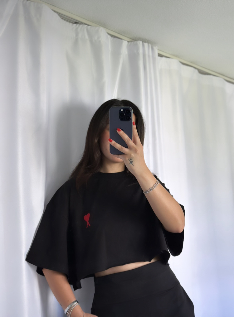 A KALP NAKIŞLI YARASA CROP
