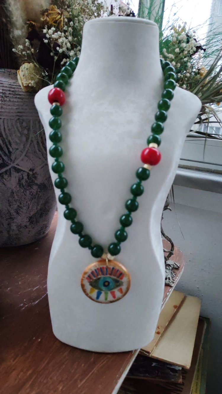 Sağdaki yesil model 