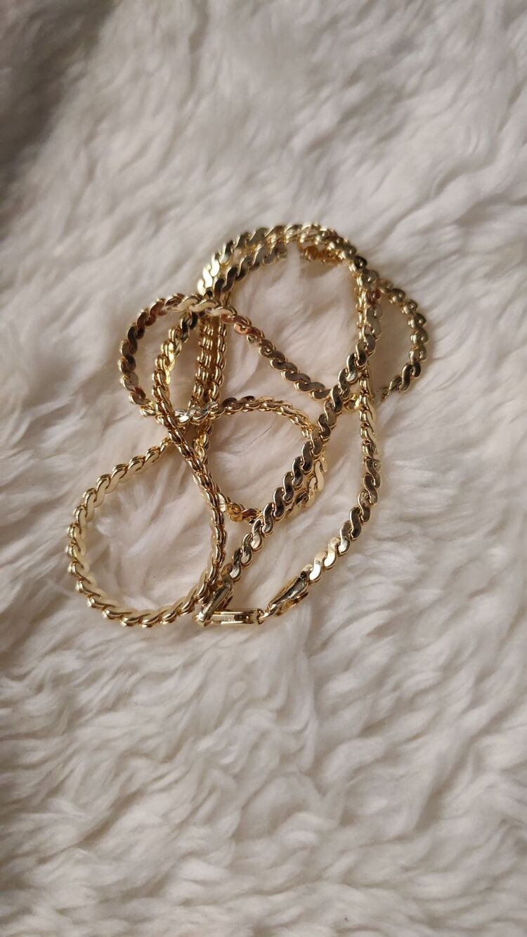 Spiral zincir kolye