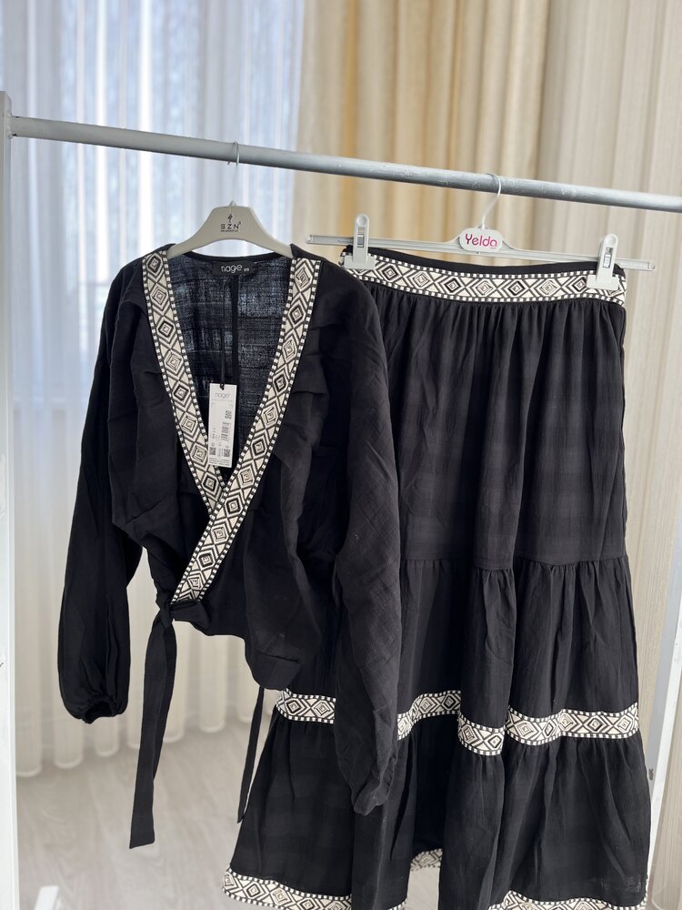 NAGE COLLECTION QY-1-1 