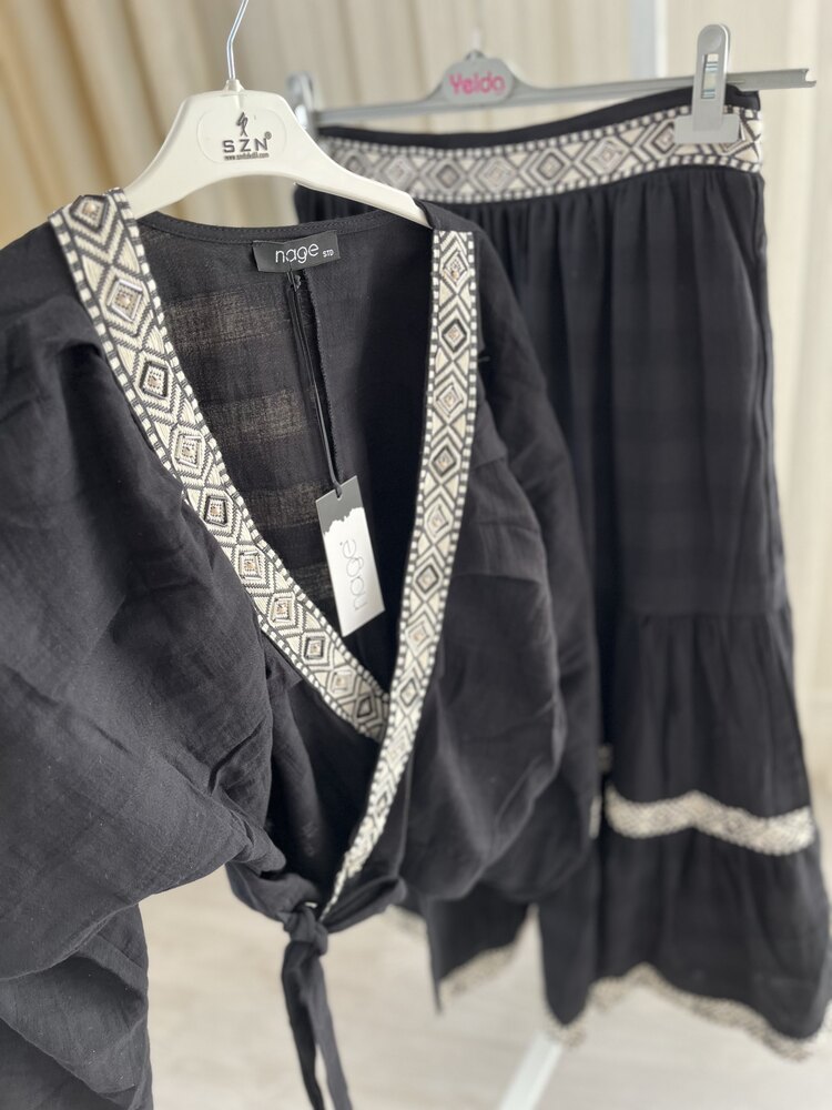 NAGE COLLECTION QY-1-1 