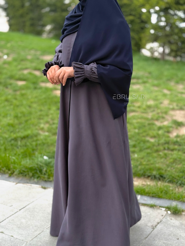 FARAH FERACE 